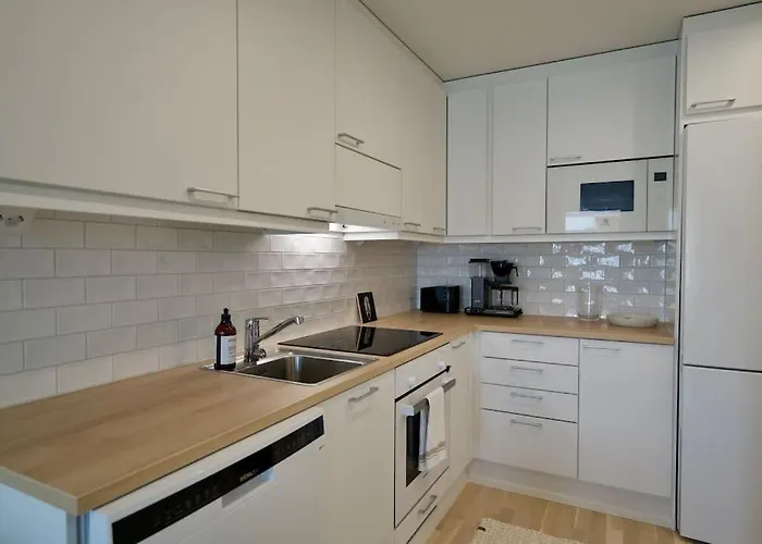 Апартаменты Enchanting One Bedroom Рованиеми