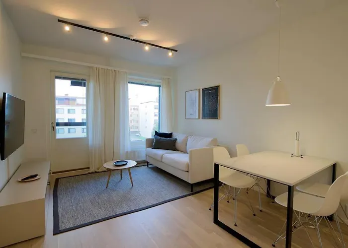 Апартаменты Enchanting One Bedroom